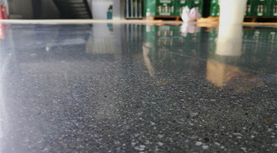 金剛砂地坪施工有哪些注意事項(xiàng)？