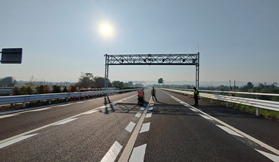 什么是道路交通標(biāo)線？道路交通標(biāo)線有哪些作用？