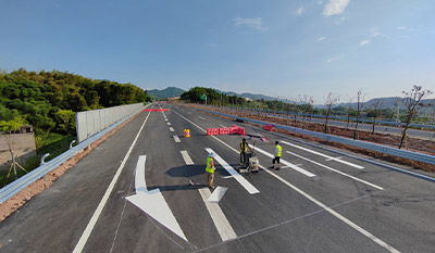 城市道路劃線施工如何做好安全防護？